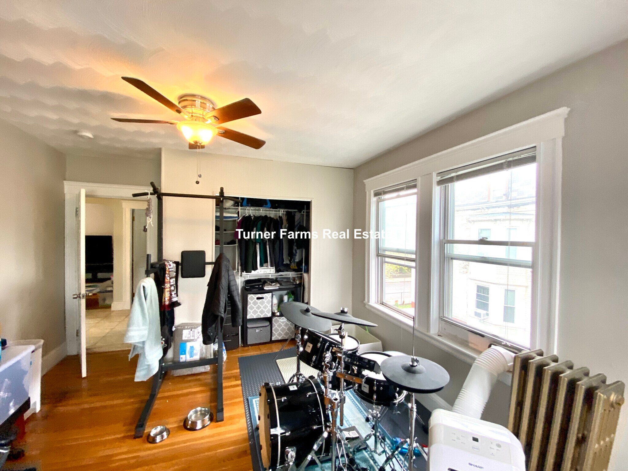 Building Photo - 9 Arlington St