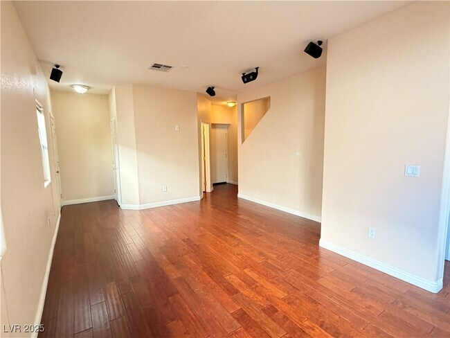 Building Photo - 9325 Indian Corn Ct