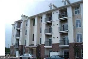 Building Photo - 21197 McFadden Square