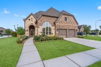 Building Photo - 27967 Arden Trl