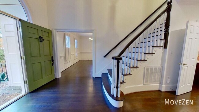 Building Photo - 5630 Colony Crossing Dr