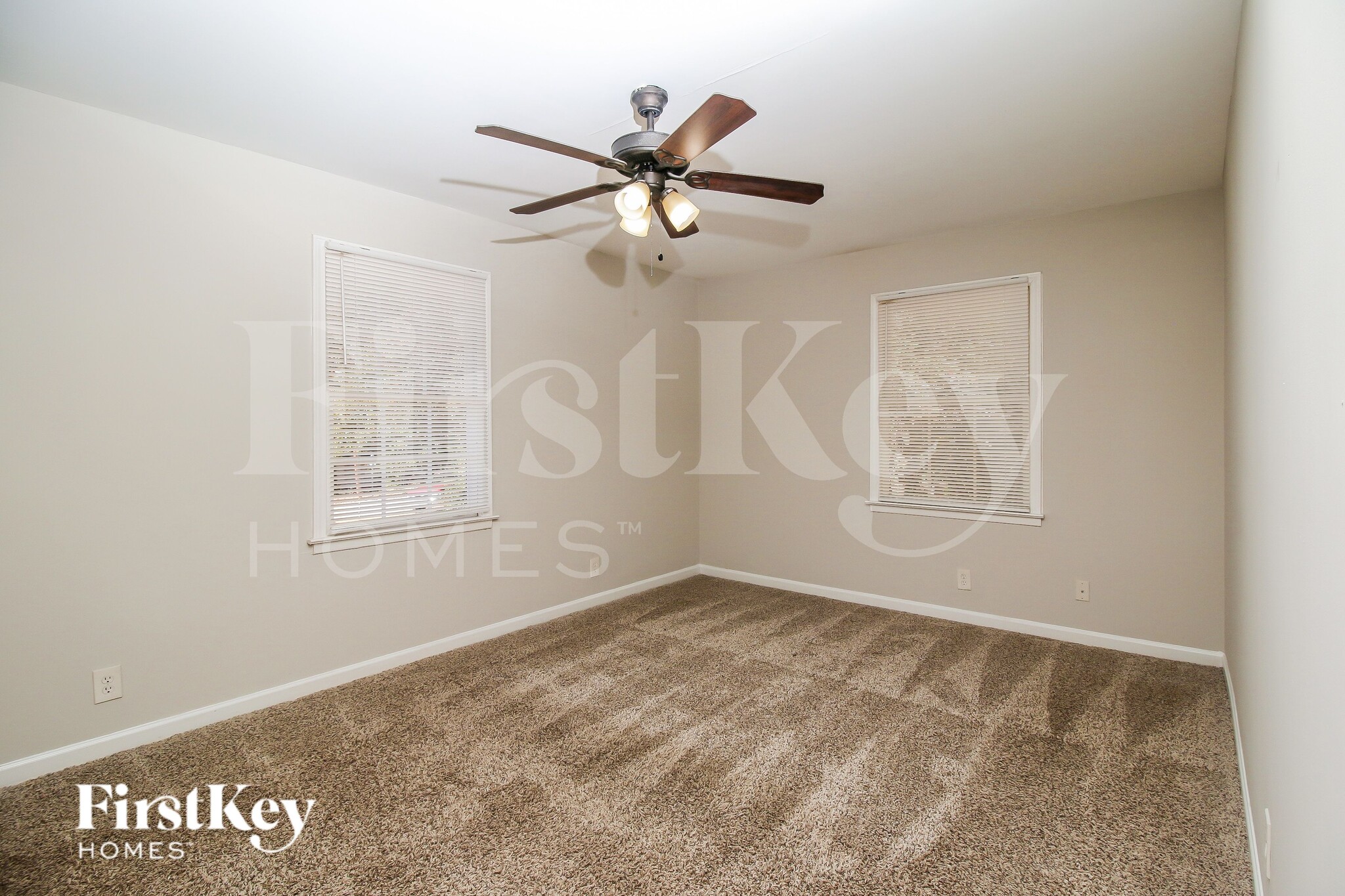 Building Photo - 2030 Chestnut Hill Cir