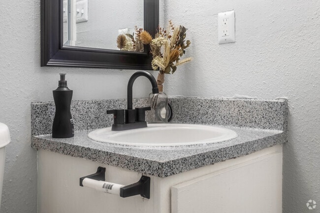 Bathroom - Sunrise Landing Apartments