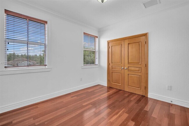Building Photo - 2155 SW 156th Ct