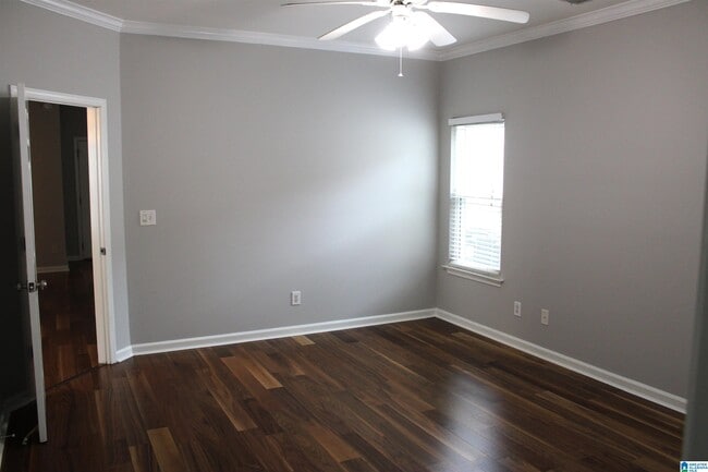 Building Photo - 5338 Cottage Ln