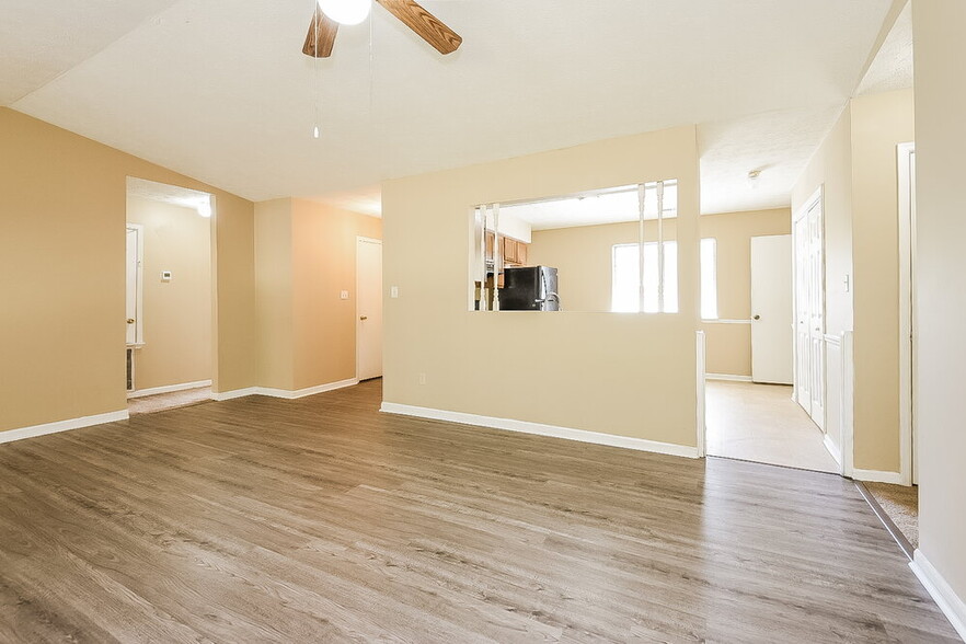 Building Photo - 3078 Kellogg Creek Rd