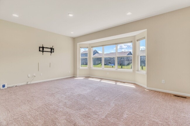 Building Photo - COMING SOON - Modern, Spacious Home in the Orchard Farm School District!