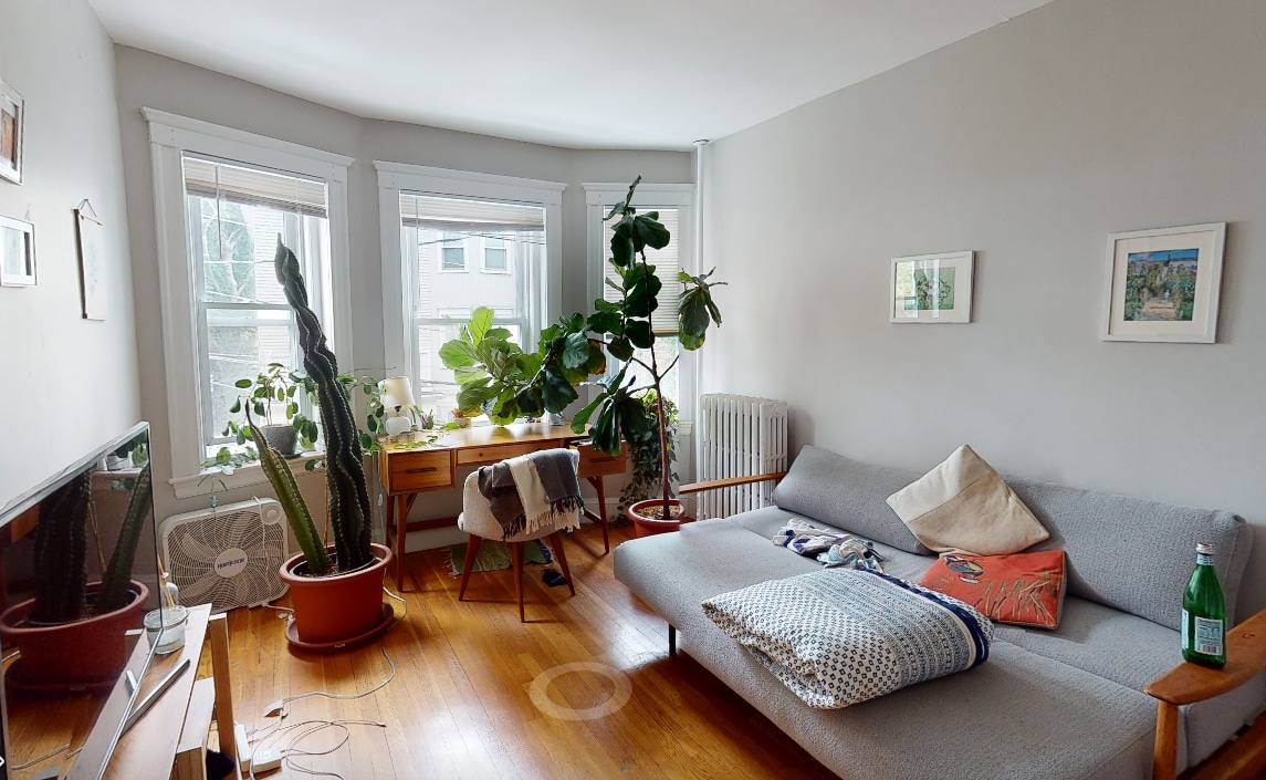 Building Photo - 1 Gray St