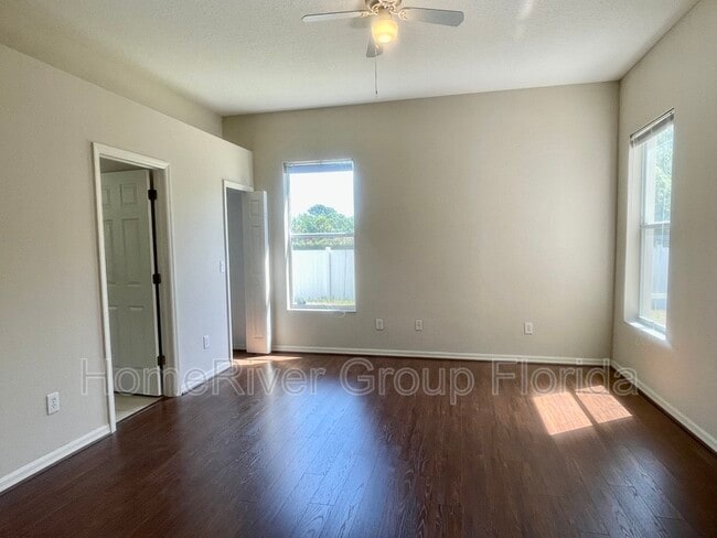 Building Photo - 5534 Turtle Crossing Loop