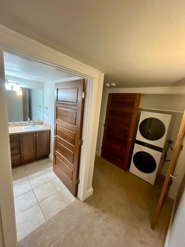 Building Photo - 809 W Rocky Creek Rd