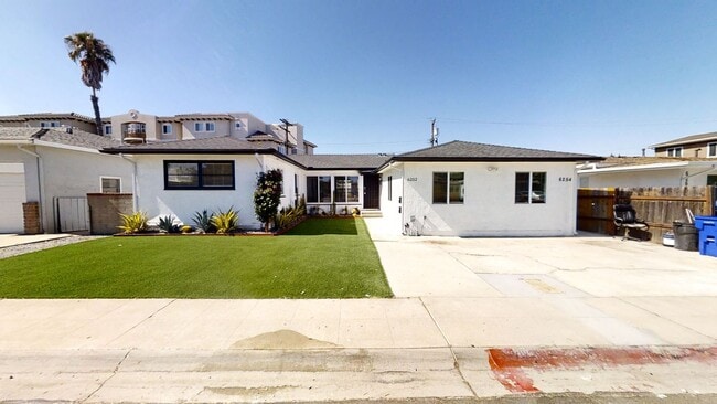 Primary Photo - Beautiful 7BD/4BA on Mary