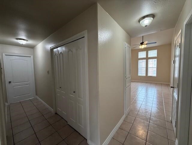 Building Photo - 412 Shiloh Dr