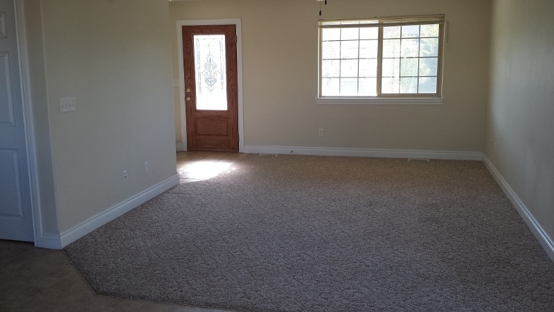 Building Photo - 1010 Redpoll Loop