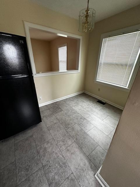 Building Photo - 2304 Parkwood Rd