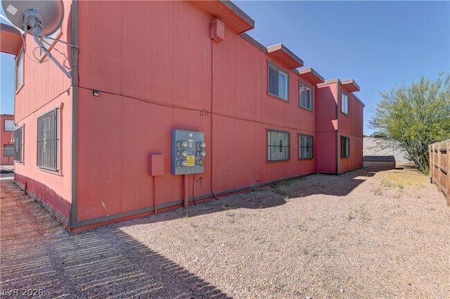 Building Photo - 3639 Kolendo Ct