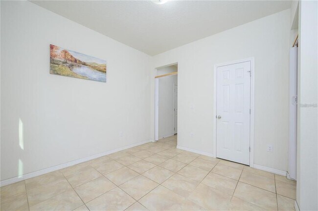 Building Photo - 2775 Red Horse Dr