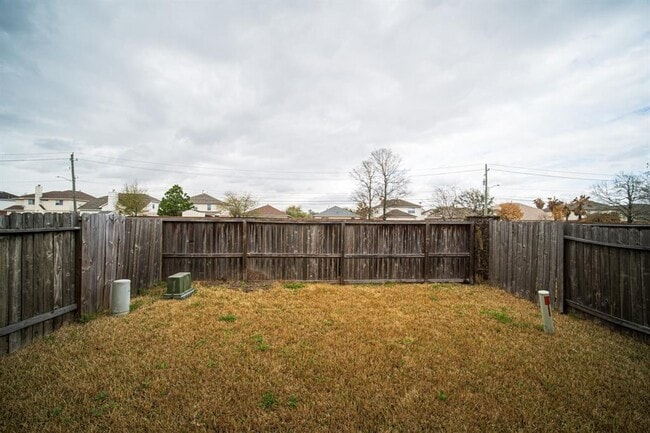 Building Photo - 13103 Peppergate Ln
