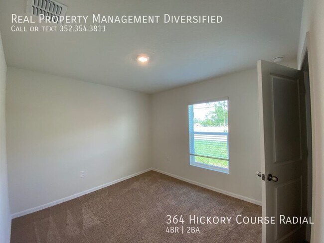 Building Photo - 364 Hickory Course Radial