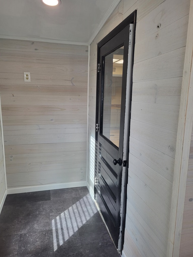 Building Photo - 267 E 1st St