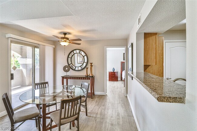 Building Photo - 5055 W Hacienda Ave