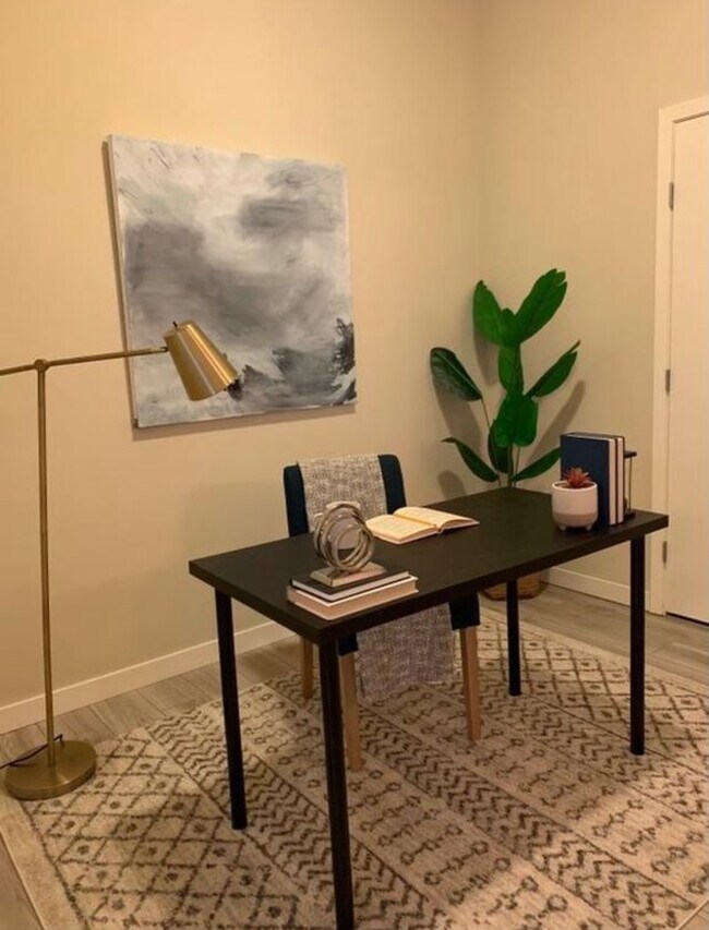 Building Photo - 2222 152nd Ave NE