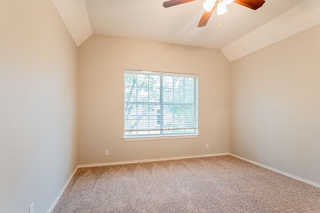 Building Photo - 6107 John Chisum Ln