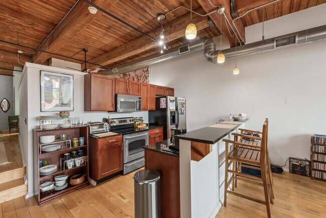 Building Photo - 1BR  Fire Street Lofts in Downtown Knoxvil...
