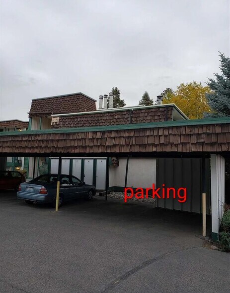 Building Photo - 2121 E Upriver Dr