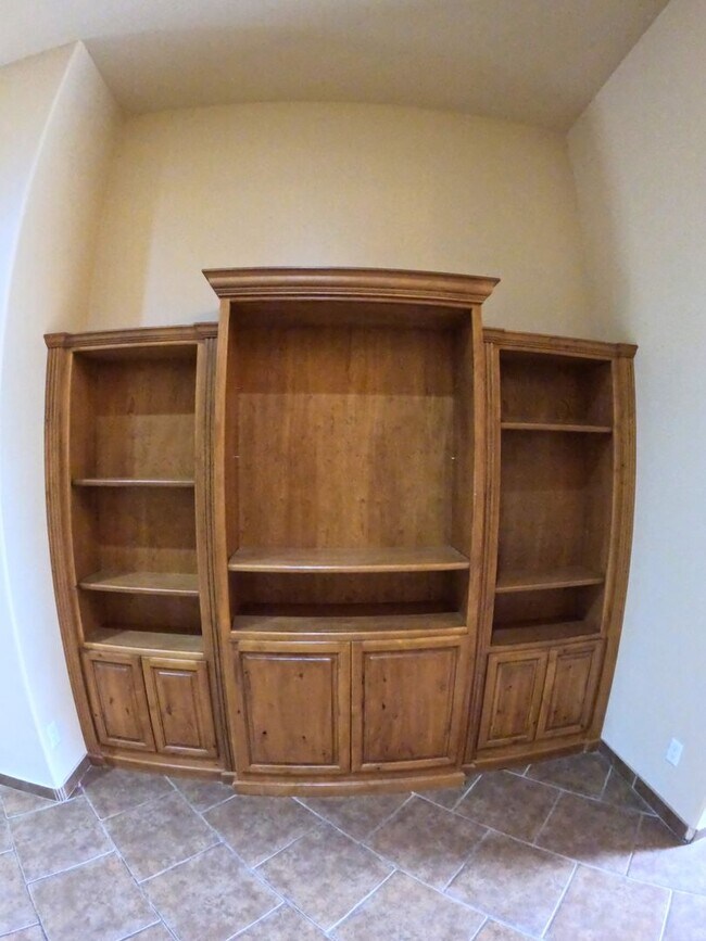 Building Photo - 2491 Pagosa Hills Ave