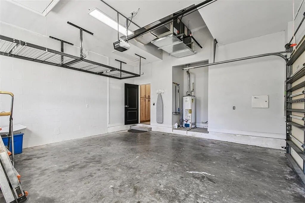 Building Photo - 36747 Open Country Ln