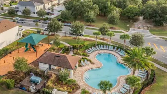 Building Photo - Like New Spacious Home near Lake Nona