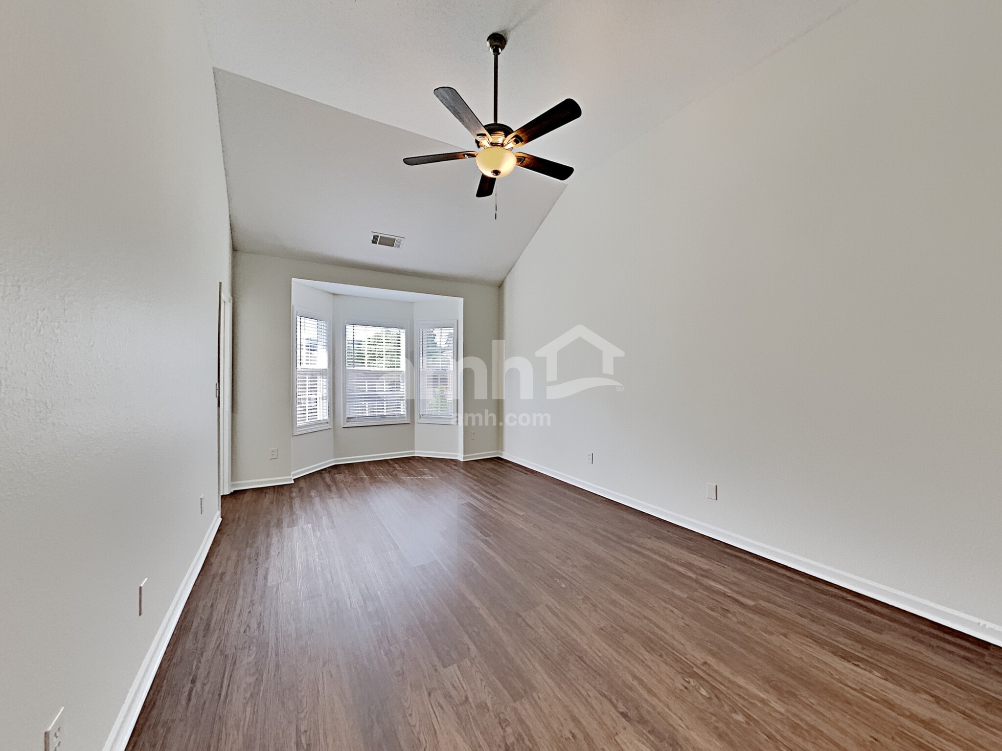 Building Photo - 2613 Newtons Crest Cir