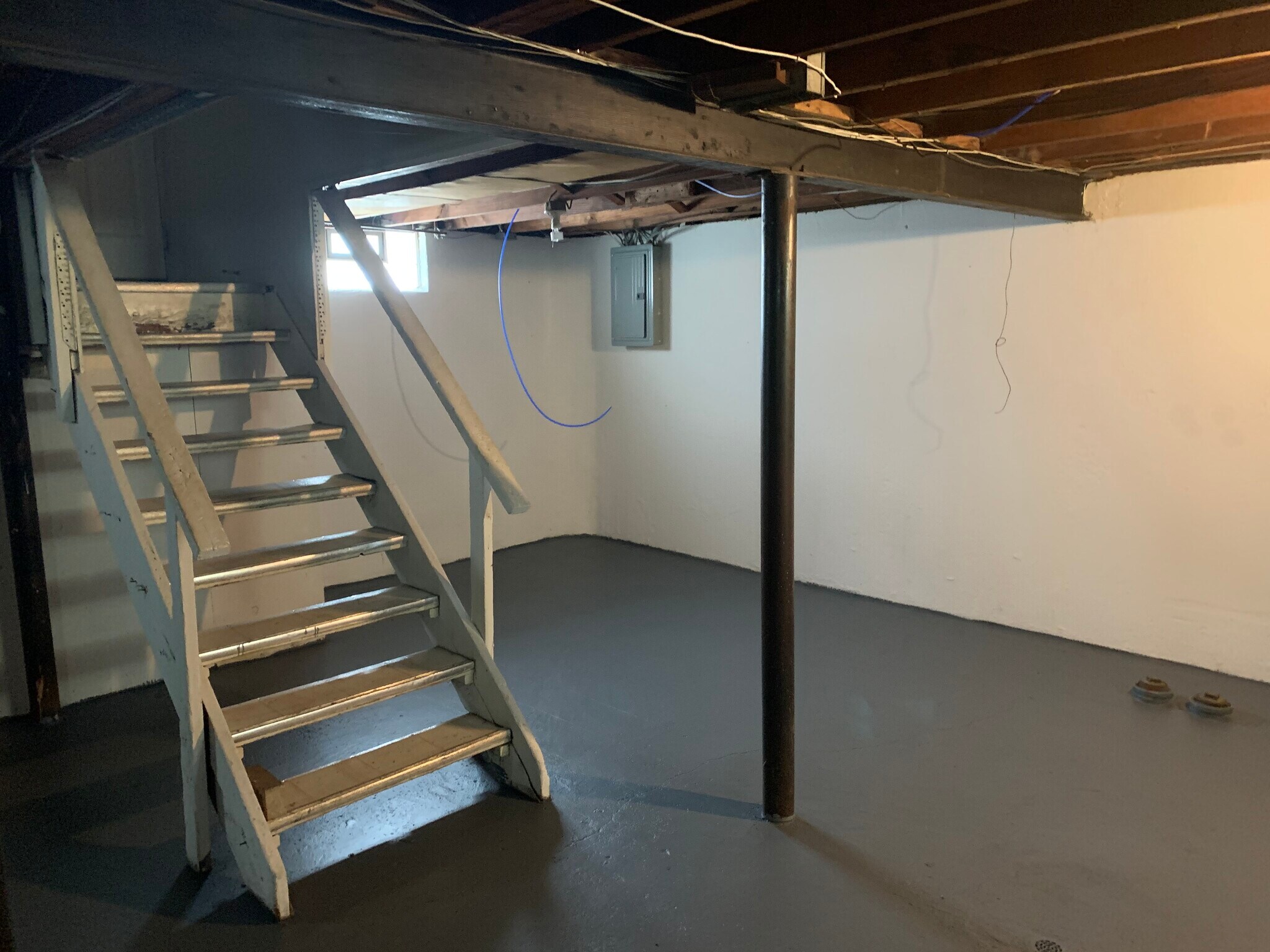 Basement - 2528 S Annabelle St