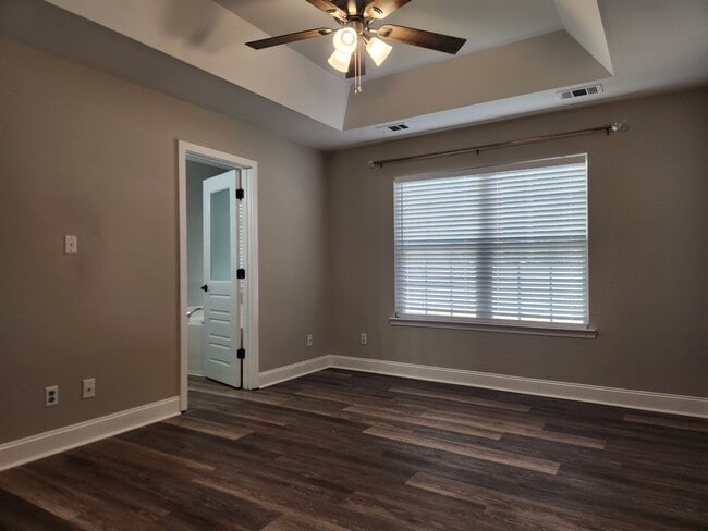 Building Photo - Tastefully updated 3 Bedroom 2 Bath home in The Arbors of Pooler!