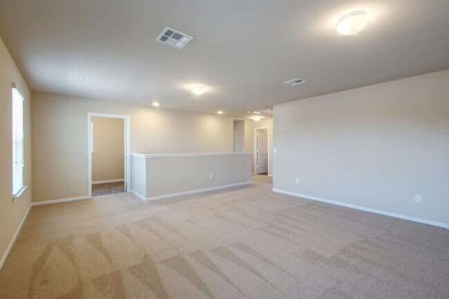 Building Photo - 15216 Bullbrier Rd