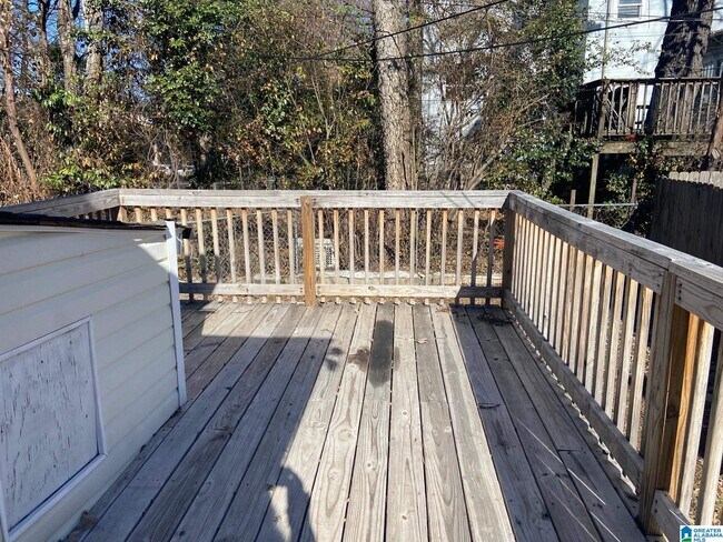 Building Photo - 1146 14th Ave S