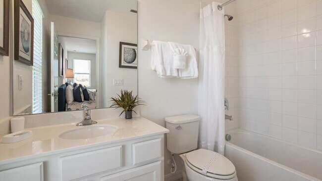 Building Photo - Providence Golf Community Home!