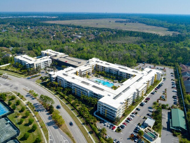 Building Photo - 8302 Baymeadows Rd E