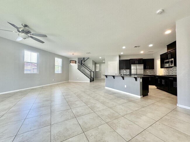 Building Photo - 10544 Pembroke Bay St