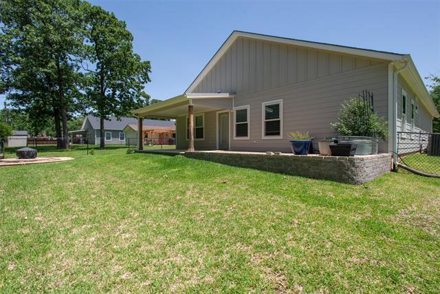 Building Photo - 347 Enchanted Dr