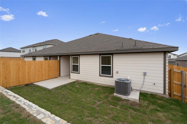 Building Photo - 18609 Cremello Dr