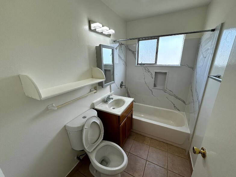 Building Photo - 2840 Milvia St