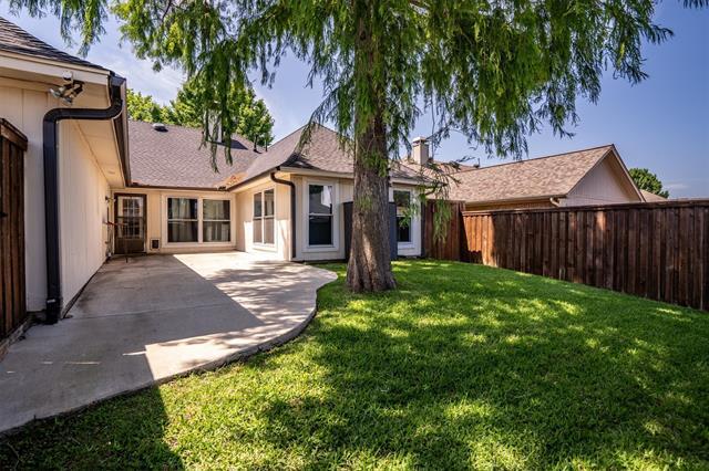 Building Photo - 1317 Royal Palm Ln