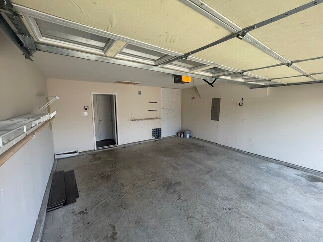 Building Photo - 220 Chalk Mountain Dr