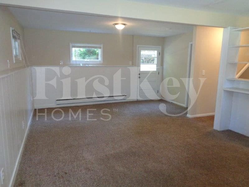 Building Photo - 501 Harmony Dr
