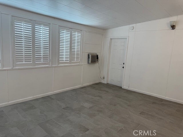 Building Photo - 421 Adele Dr