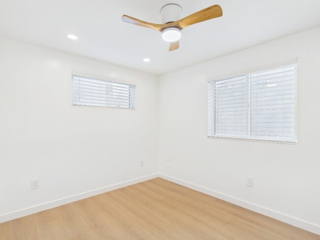 Building Photo - 11967 Bray St