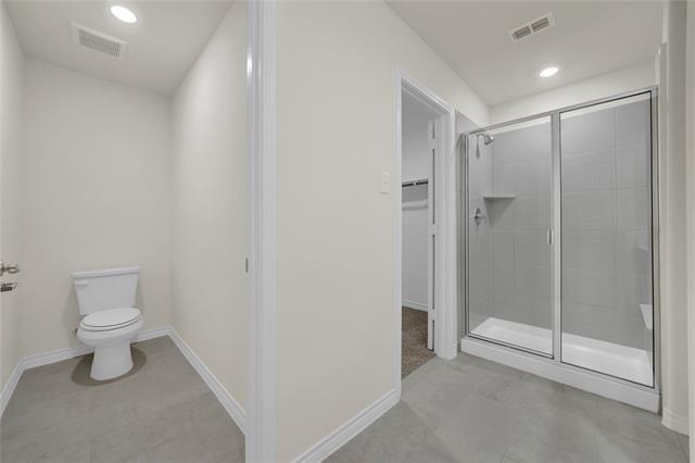 Building Photo - 2044 Hearn Dr