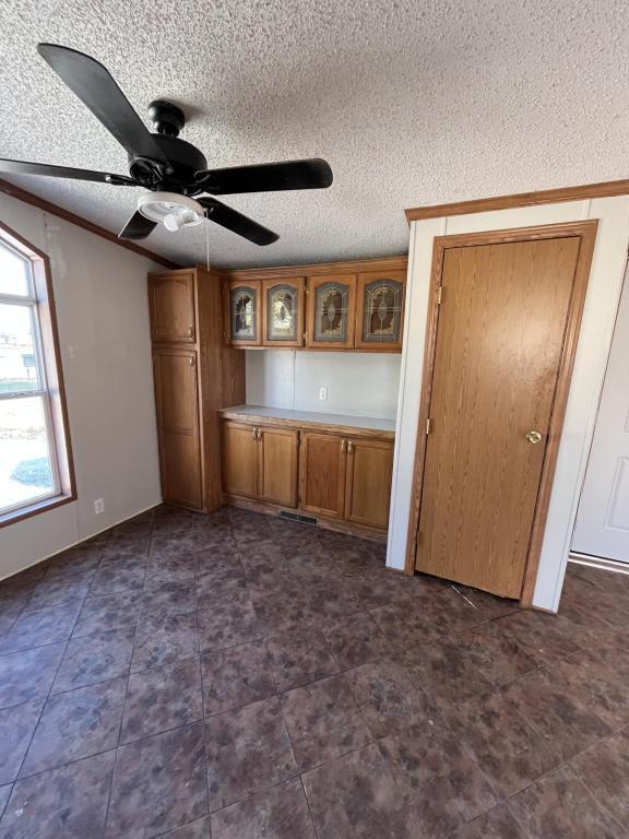 Building Photo - 820 N Quail Valley Loop