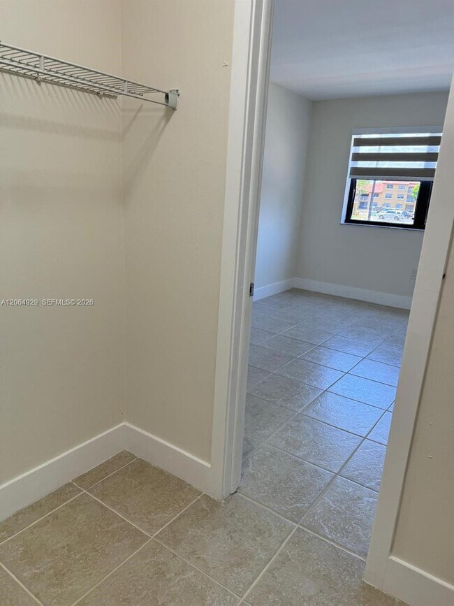 Building Photo - 15600 SW 80th St